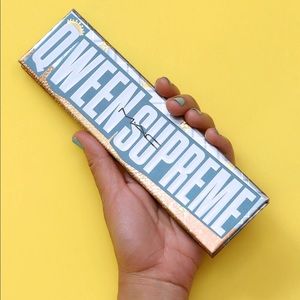 Mac qween supreme eyeshadow